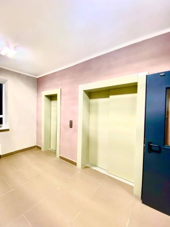 Купить двухкомнатную квартиру в районе Молжаниновский в Химках. Вариант № 9450755, 3, площадь -  квм, цена 13950000 рублей