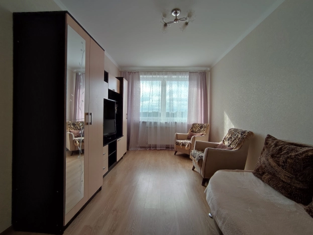 . Вариант № 6183544, 5, площадь - 42.5 квм, цена 8300000 рублей