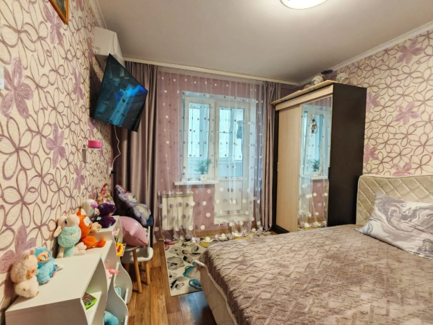 Купить квартиру в Белгороде. Вариант № 10083451, 3, площадь -  квм, цена 5950000 рублей