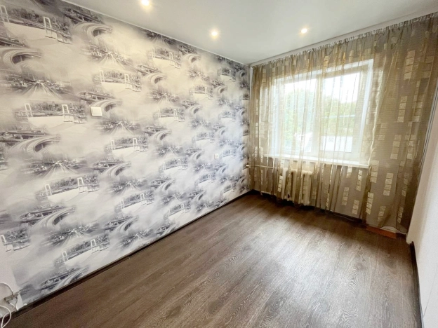 Купить квартиру в Вологодской области. Вариант № 872799, 13, площадь -  квм, цена 4090000 рублей