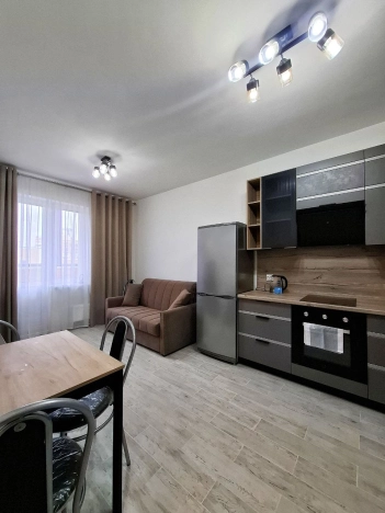 Купить квартиру в Москве. Вариант № 8061809, 5, площадь - квм, цена 15000000 рублей