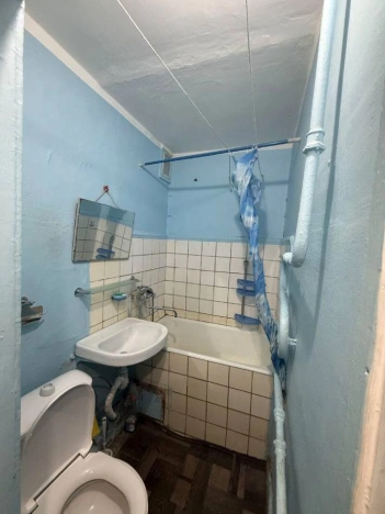 Купить квартиру в Москве. Вариант № 10296432, 4, площадь -  квм, цена 12300000 рублей