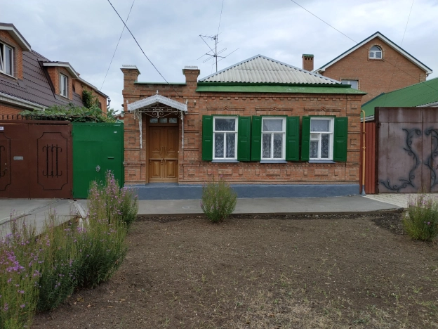 Купить дом в Таганроге. Вариант № 5479, 0, площадь -  квм, цена 5950000 рублей