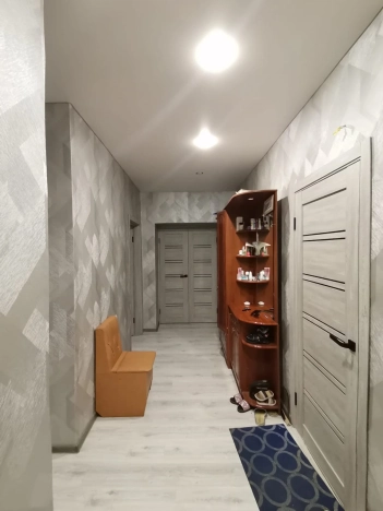 Купить трехкомнатную квартиру в Калуге. Вариант № 2400, 11, площадь -  квм, цена 8197000 рублей