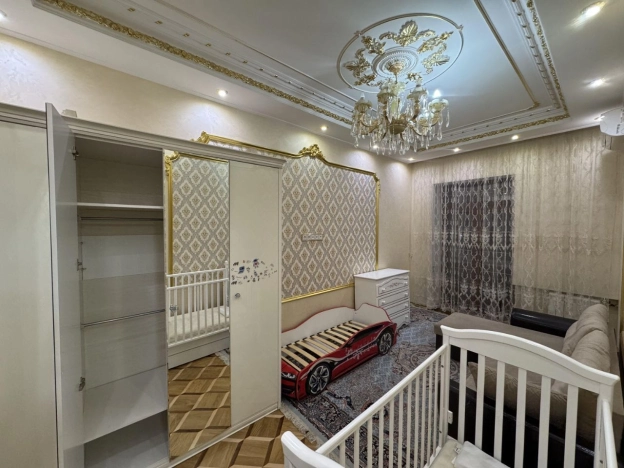 Купить трехкомнатную квартиру на вторичке у метро Терехово в Москве. Вариант № 10775190, 10, площадь - квм, цена 47500000 рублей