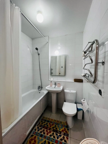 Купить квартиру на вторичке в районе Люблино в Москве. Вариант № 9442052, 5, площадь -  квм, цена 13050000 рублей