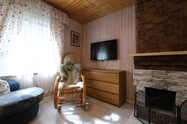 Купить дом у метро Золотая нива в Новосибирске. Вариант № 15754, 11, площадь -  квм, цена 6650000 рублей