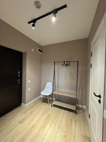 Купить квартиру на улице Бабушкина в Улан-Удэ. Вариант № 5486444, 1, площадь -  квм, цена 6650000 рублей