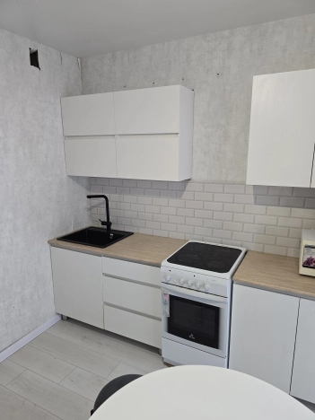 Купить квартиру на улице 45-й Стрелковой Дивизии в Воронеже. Вариант № 8156691, 3, площадь -  квм, цена 4250000 рублей