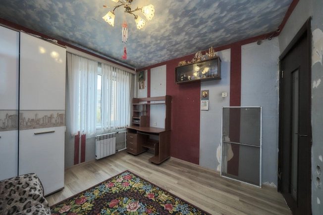 Купить четырехкомнатную квартиру в Рязани. Вариант № 6871185, 1, площадь -  квм, цена 5830000 рублей