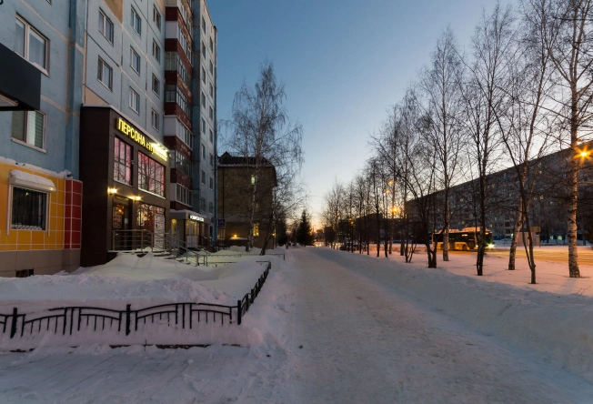 Снять коммерческую недвижимость в Тобольске. Вариант № 5492, 31, площадь -  квм, цена 150000 рублей