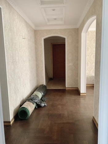 Купить квартиру в Москве. Вариант № 7600200, 17, площадь -  квм, цена 35000000 рублей