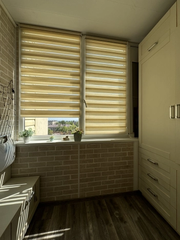 Купить двухкомнатную квартиру на улице Ангарская в Волгограде. Вариант № 12174, 9, площадь -  квм, цена 5500000 рублей