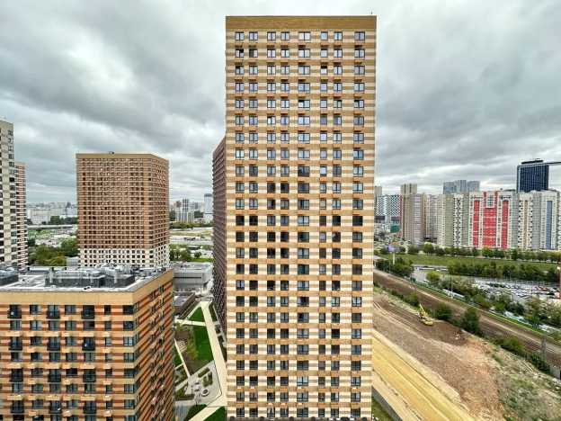 Купить квартиру в Москве. Вариант № 10022586, 16, площадь -  квм, цена 27800000 рублей