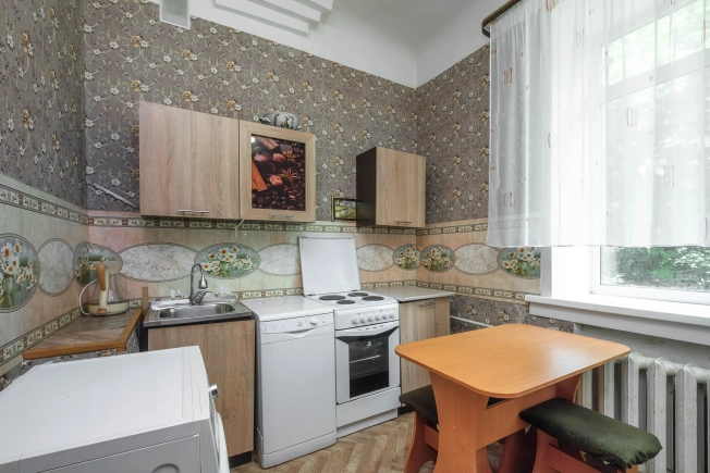 Купить двухкомнатную квартиру в районе Советский в Новосибирске. Вариант № 8775217, 8, площадь -  квм, цена 3450000 рублей