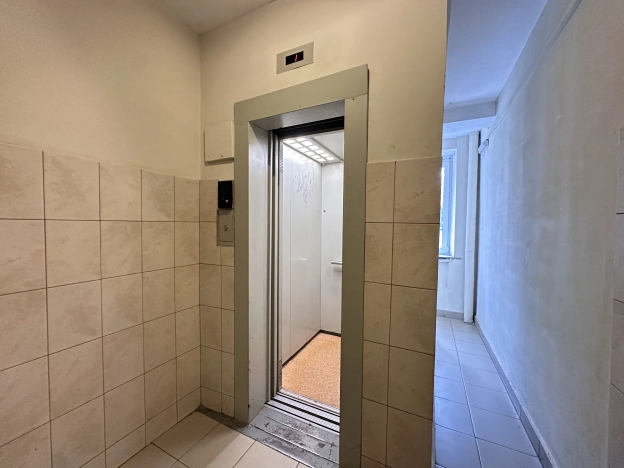 Купить квартиру в Москве. Вариант № 8807636, 3, площадь - квм, цена 19500000 рублей