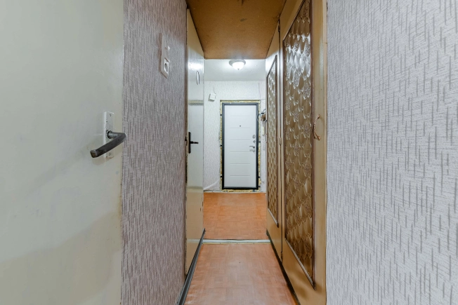 Купить однокомнатную квартиру на улице Михайловская дорога в Санкт-Петербурге. Вариант № 10130255, 13, площадь -  квм, цена 6500000 рублей