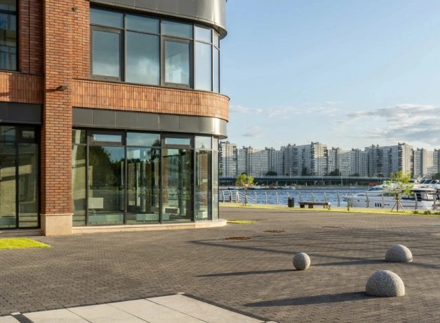 Купить пятикомнатную квартиру в Санкт-Петербурге. Вариант № 39548, 3, площадь -  квм, цена 199000000 рублей