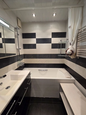 Купить квартиру в Москве. Вариант № 8065559, 24, площадь - квм, цена 21900000 рублей