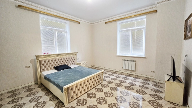 Купить дом в Москве. Вариант № 9981807, 8, площадь -  квм, цена 62880000 рублей