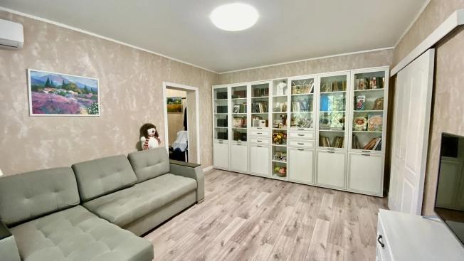 Купить двухкомнатную квартиру на вторичке на улице Молодогвардейская в Пензе. Вариант № 51986, 0, площадь -  квм, цена 2390000 рублей