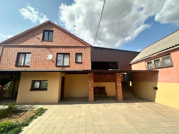 . Вариант № 49242, 0, площадь - 127 квм, цена 12000000 рублей