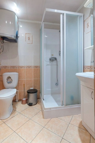 Купить комнату в Вологде. Вариант № 10891730, 4, площадь - квм, цена 1100000 рублей