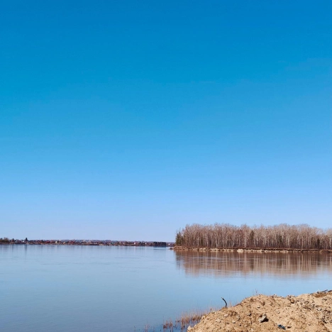 Купить дом на улице Набережная в Тюменской области. Вариант № 23503, 17, площадь -  квм, цена 29000000 рублей