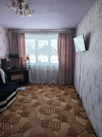 Купить двухкомнатную квартиру на улице Пролетарская в Алтайском крае. Вариант № 9144104, 2, площадь -  квм, цена 2150000 рублей