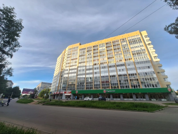 Снять квартиру в Республике Коми. Вариант № 9991225, 12, площадь -  квм, цена 24000 рублей