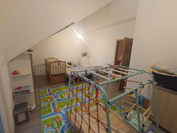 Купить трехкомнатную квартиру на улице Докука в Калининграде. Вариант № 3480, 8, площадь -  квм, цена 8500000 рублей