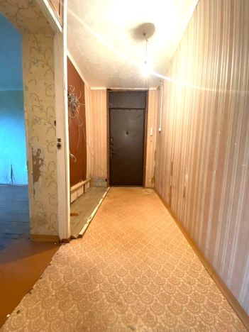 Купить двухкомнатную квартиру в Калужской области. Вариант № 9555434, 3, площадь -  квм, цена 3370000 рублей