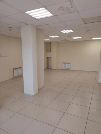 Снять коммерческую недвижимость в Тобольске. Вариант № 28687, 5, площадь -  квм, цена 75000 рублей