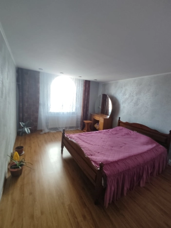 Купить дом в Микрорайоне Прометей, Октябрьский в Октябрьском. Вариант № 1080, 2, площадь -  квм, цена 9800000 рублей