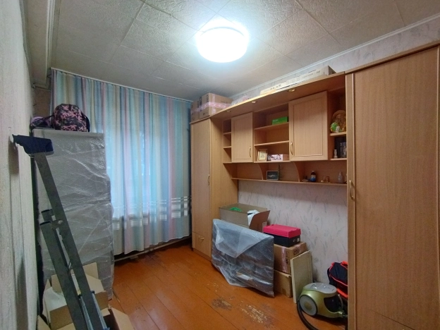 Купить трехкомнатную квартиру в Микрорайоне Лимончики, Ковров в Коврове. Вариант № 9773349, 16, площадь -  квм, цена 1470000 рублей