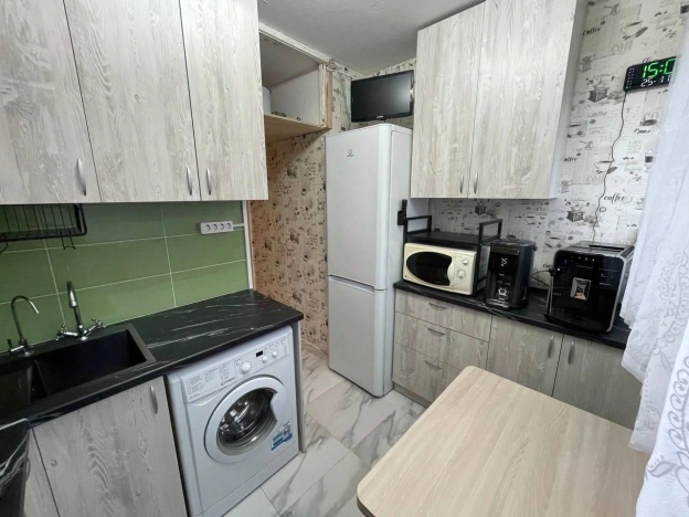 Купить трехкомнатную квартиру на улице Смолячкова в Санкт-Петербурге. Вариант № 10658521, 2, площадь - квм, цена 9000000 рублей