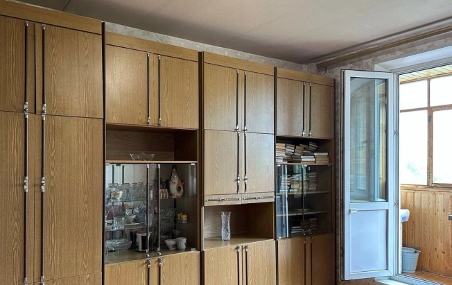 Купить квартиру в Москве. Вариант № 8915626, 8, площадь -  квм, цена 9999999 рублей