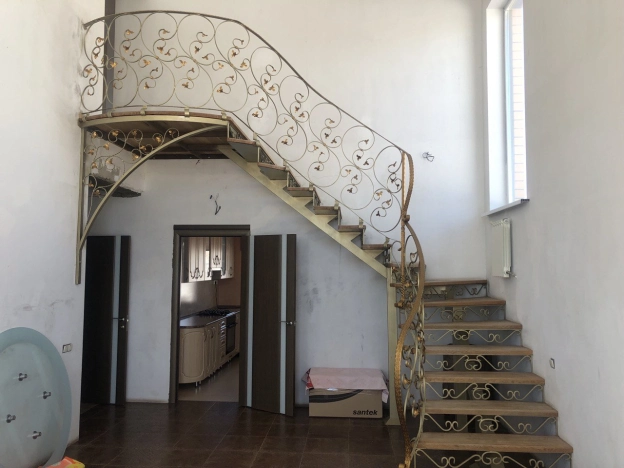 Купить дом в Белгороде. Вариант № 1034, 15, площадь -  квм, цена 13000000 рублей