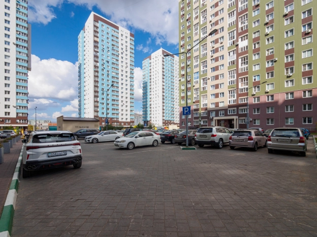 Купить однокомнатную квартиру в Омске. Вариант № 3994210, 23, площадь -  квм, цена 5999000 рублей