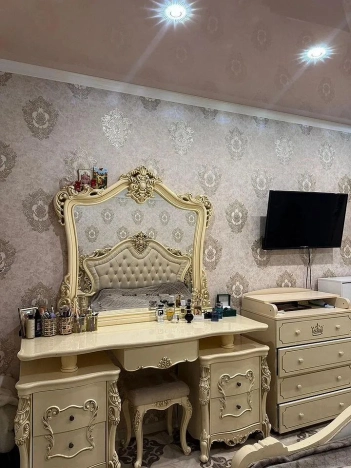 Купить трехкомнатную квартиру в Ростовской области. Вариант № 9961864, 1, площадь -  квм, цена 13700000 рублей