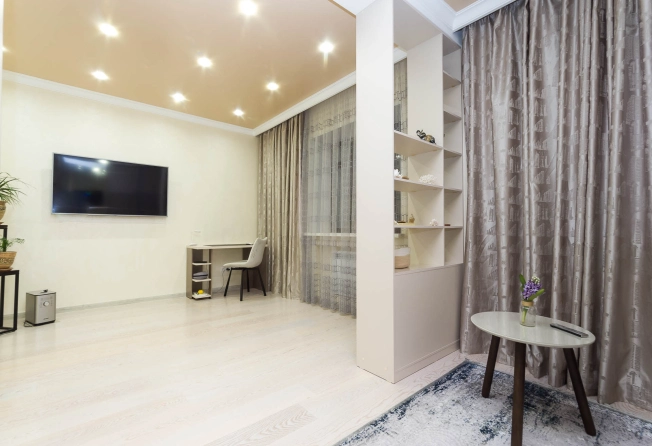 Купить квартиру в Тобольске. Вариант № 9100919, 14, площадь -  квм, цена 15000000 рублей