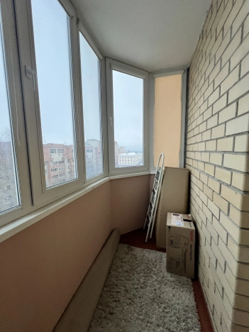 Купить трехкомнатную квартиру в Сыктывкаре. Вариант № 9804960, 26, площадь -  квм, цена 14300000 рублей