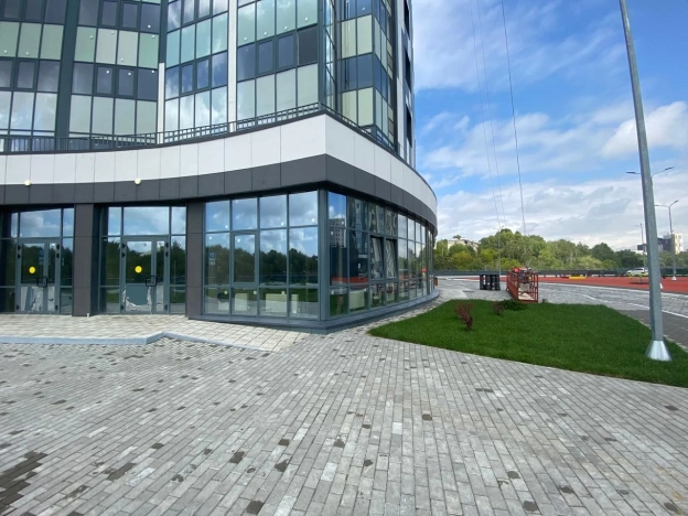 Купить коммерческую недвижимость свободного назначения в Казани. Вариант № 11203, 4, площадь -  квм, цена 140250000 рублей