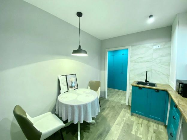 Купить однокомнатную квартиру в Иванове. Вариант № 5827083, 4, площадь -  квм, цена 5000000 рублей