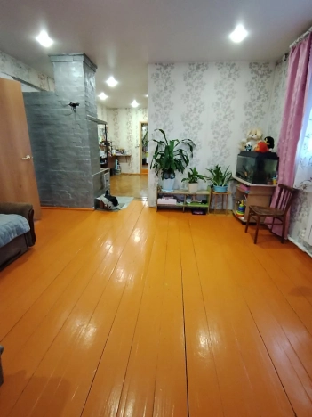 Купить дом на улице Административная в Иркутской области. Вариант № 7687071, 2, площадь -  квм, цена 7500000 рублей