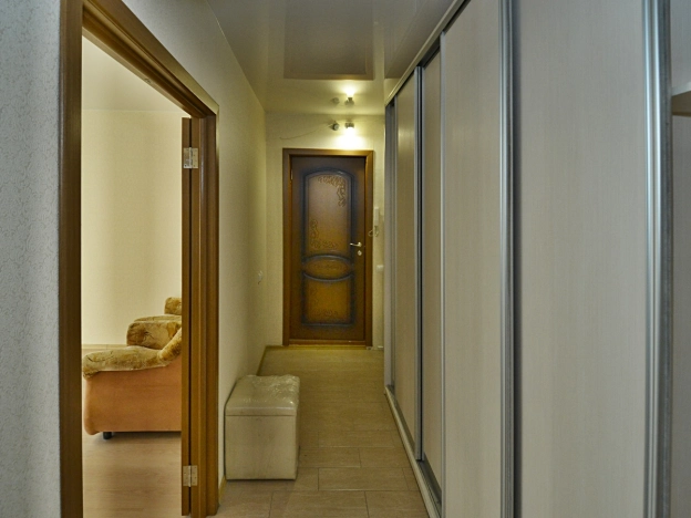 Купить четырехкомнатную квартиру в Новосибирской области. Вариант № 7199822, 29, площадь -  квм, цена 12100000 рублей