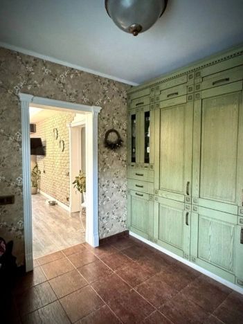 Купить квартиру в Москве. Вариант № 9971049, 4, площадь -  квм, цена 46900000 рублей