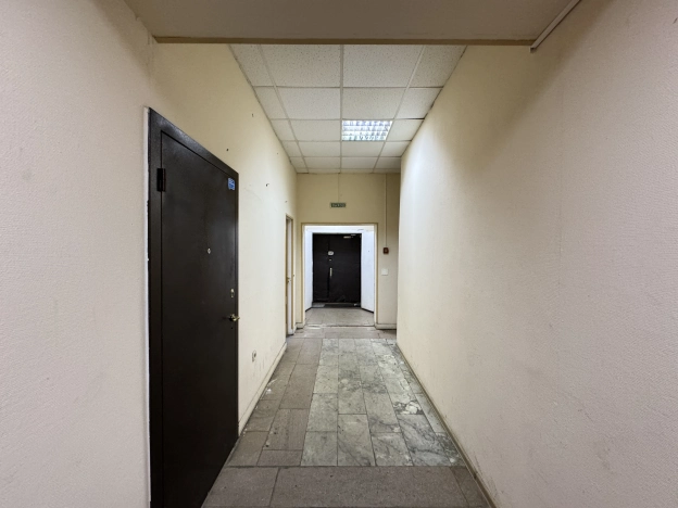 Купить квартиру в Москве. Вариант № 8429026, 16, площадь -  квм, цена 29990000 рублей