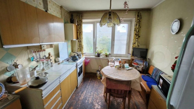 Купить трехкомнатную квартиру в районе Кировский в Ростове-на-Дону. Вариант № 900349, 15, площадь -  квм, цена 8000000 рублей