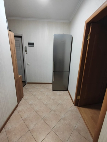 Купить квартиру в Москве. Вариант № 10024697, 12, площадь -  квм, цена 15000000 рублей